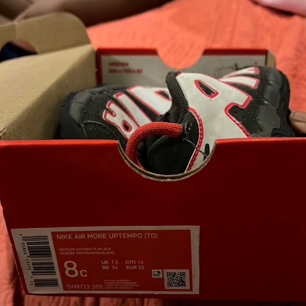 Nike Air Uptempo